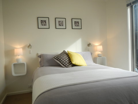 Washpool Retreat- Waterfront Living - Accommodation Noosa 2