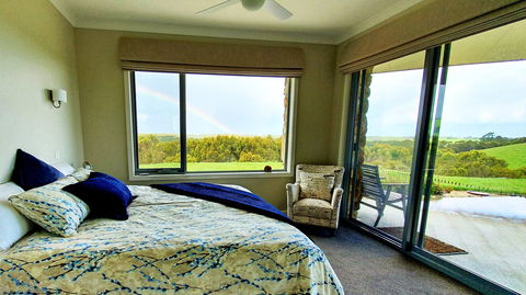 Eagle Rock Retreat - Accommodation Noosa 1