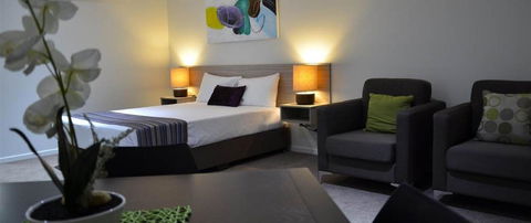 EconoLodge Beachside Motel - Accommodation Noosa 1