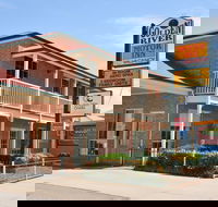 Golden River Motor Inn - Accommodation Noosa
