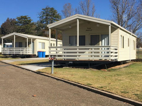 Harden Caravan Park - Accommodation Noosa 0
