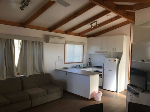 Harden Caravan Park - Accommodation Noosa 1