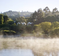 Lake House - Accommodation Noosa