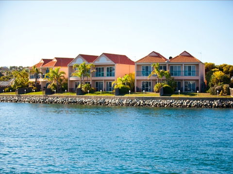 Port Lincoln Waterfront Apartments - Accommodation Noosa 2