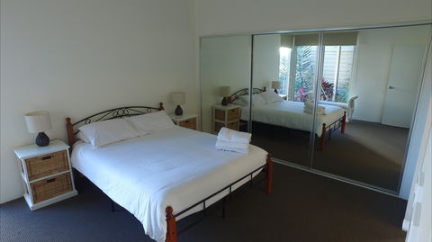 Renown House - Accommodation Noosa 1