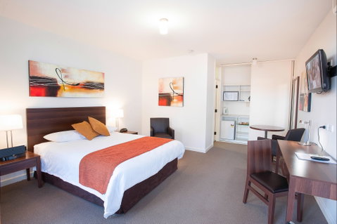 Standpipe Golf Motor Inn - Accommodation Noosa 1