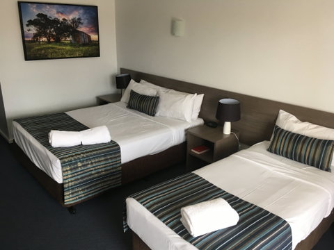 Sugar Country Motor Inn - Accommodation Noosa 0