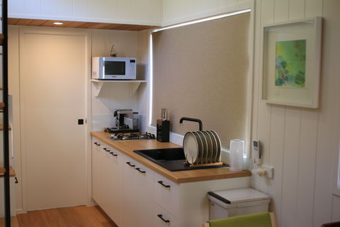 The Pink Lake Tiny House - Accommodation Noosa 2