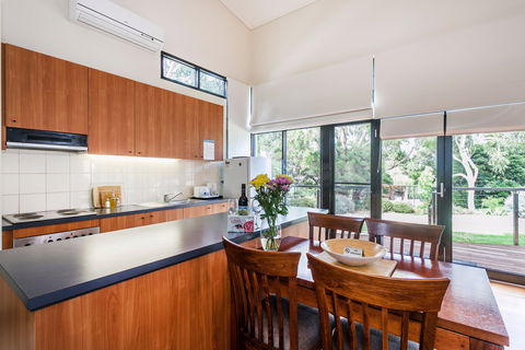 Aireys Inlet Getaway Resort - Accommodation Noosa 0
