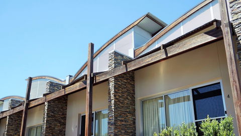A MUSt @ Coonawarra - Accommodation Noosa 0