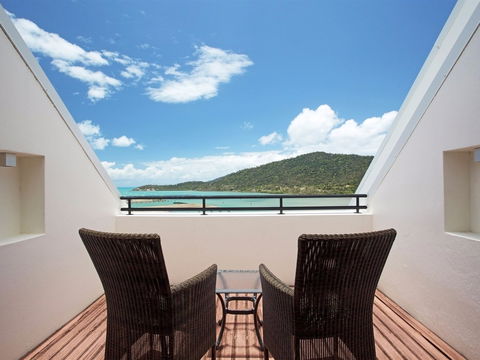 At Blue Horizon Resort - Accommodation Noosa 0