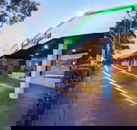 Holiday Inn Warwick Farm - Accommodation Noosa