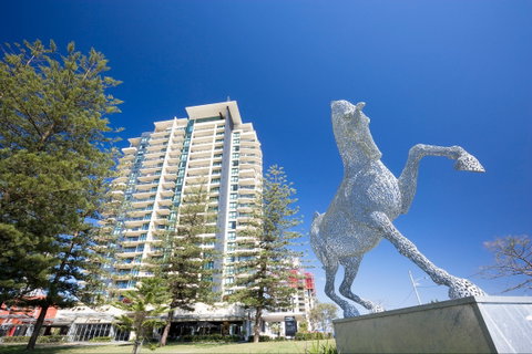 Mantra Broadbeach On The Park - Accommodation Noosa 0