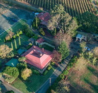 Mt Bera Vineyard Cottage BnB - Accommodation Noosa