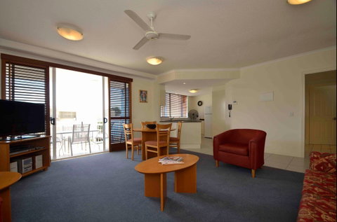 Myconos Resort - Accommodation Noosa 2