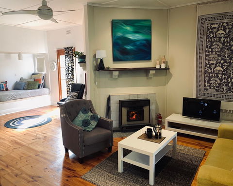 Outback Shack - Accommodation Noosa 1