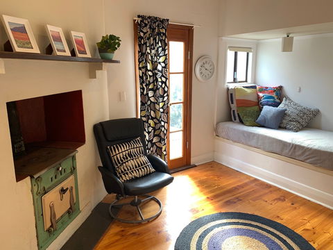 Outback Shack - Accommodation Noosa 2