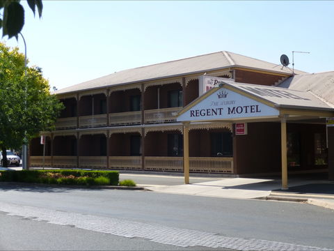 The Albury Regent Motel - Accommodation Noosa 0