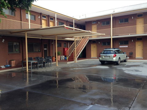 The Albury Regent Motel - Accommodation Noosa 1