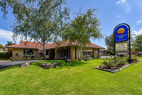 The Henty - Accommodation Noosa 0
