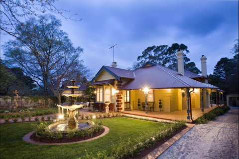 Varenna - Luxury Leura Accommodation - Accommodation Noosa 0