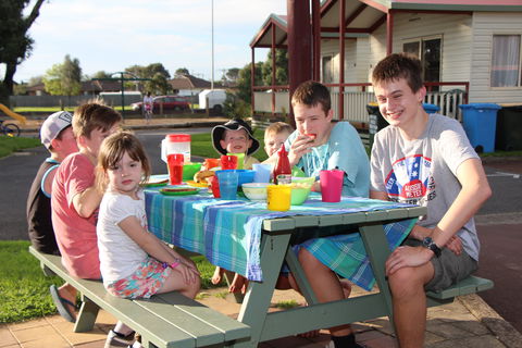Warrnambool Holiday Park And Motel - Accommodation Noosa 0