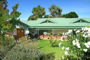 Amethyst Lodge - Accommodation Noosa 0