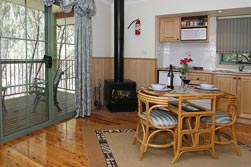 Eagle Hammer Cottages - Accommodation Noosa 5