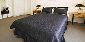 Alpine Retreat Hotel - Accommodation Noosa 0