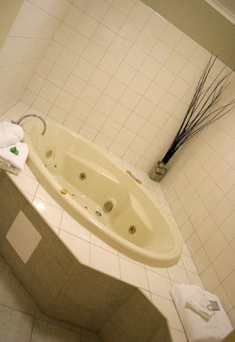 Quality Inn And Suites The Menzies - Accommodation Noosa 5
