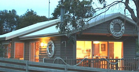 Anglesea Overboard Seaside Cottage - Accommodation Noosa 2