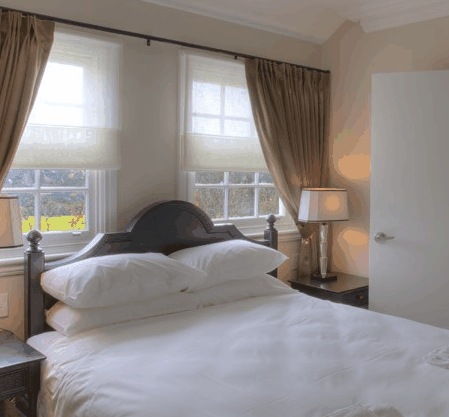 Wallacia Hotel - Accommodation Noosa