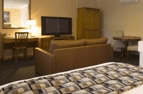 In Town Motor Inn - Accommodation Noosa 3