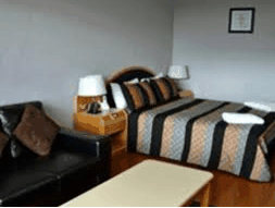 Airport International Motel - Accommodation Noosa 0
