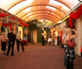 Luna Palace Cinema - Camelot Outdoor - Accommodation Noosa 2