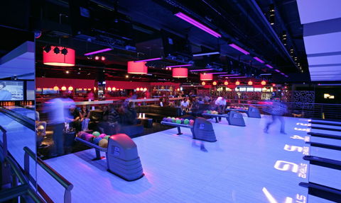 Strike Wintergarden - Accommodation Noosa 2