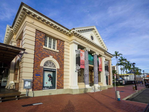 Cairns Regional Gallery - Accommodation Noosa 9
