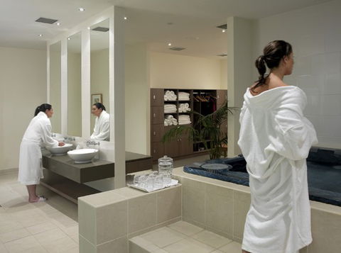 The Golden Door Spa & Health Club At Mirage Resort - Accommodation Noosa 1