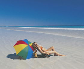 Cable Beach - Accommodation Noosa 0