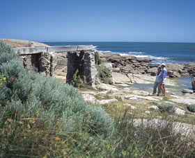 Water Wheel - Accommodation Noosa 0