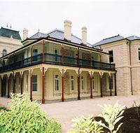 Auchendarroch House and Wallis Tavern - Accommodation Noosa