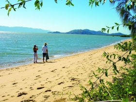 Bushland Beach QLD Accommodation Noosa