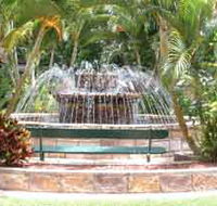 Bauer and Wiles Memorial Fountain - Accommodation Noosa
