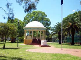 Kingaroy Memorial Park - Accommodation Noosa 0