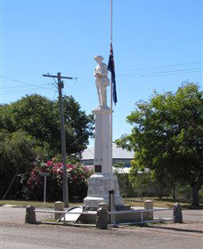 Aramac War Memorial - Accommodation Noosa 0