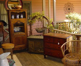 Watson's Creek Antiques & Cafe - Accommodation Noosa 0