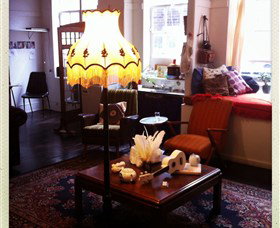 Studio 19 Art Gallery And Creative Loungeroom - Accommodation Noosa 0