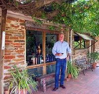 Stephen John Wines - Accommodation Noosa