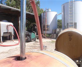 Cannibal Creek Vineyard - Accommodation Noosa 3