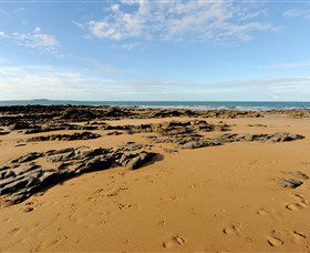 Canoe Point Beach And Parklands - Accommodation Noosa 1
